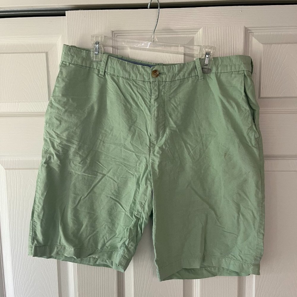 IZOD Men's Short 9", 36W, Seafoam green